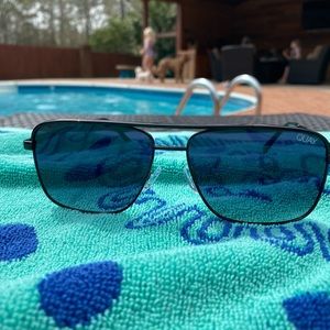 QUAY poster boy unisex sunglasses